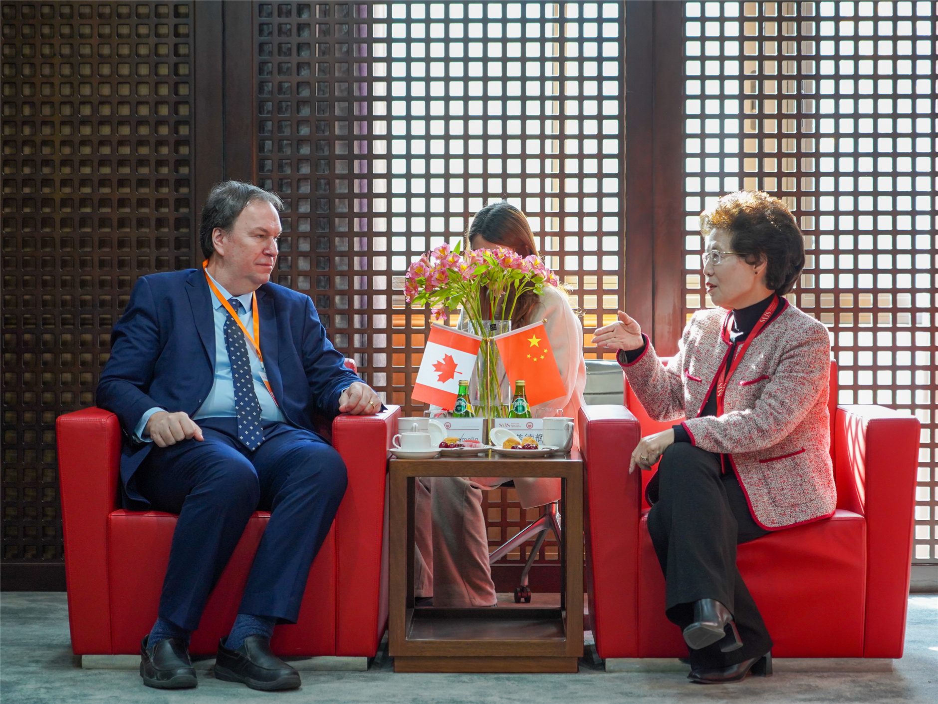 微信图片_2025-12-15_150246_118.jpg 微信图片_2025-12-15_150246_118.jpg