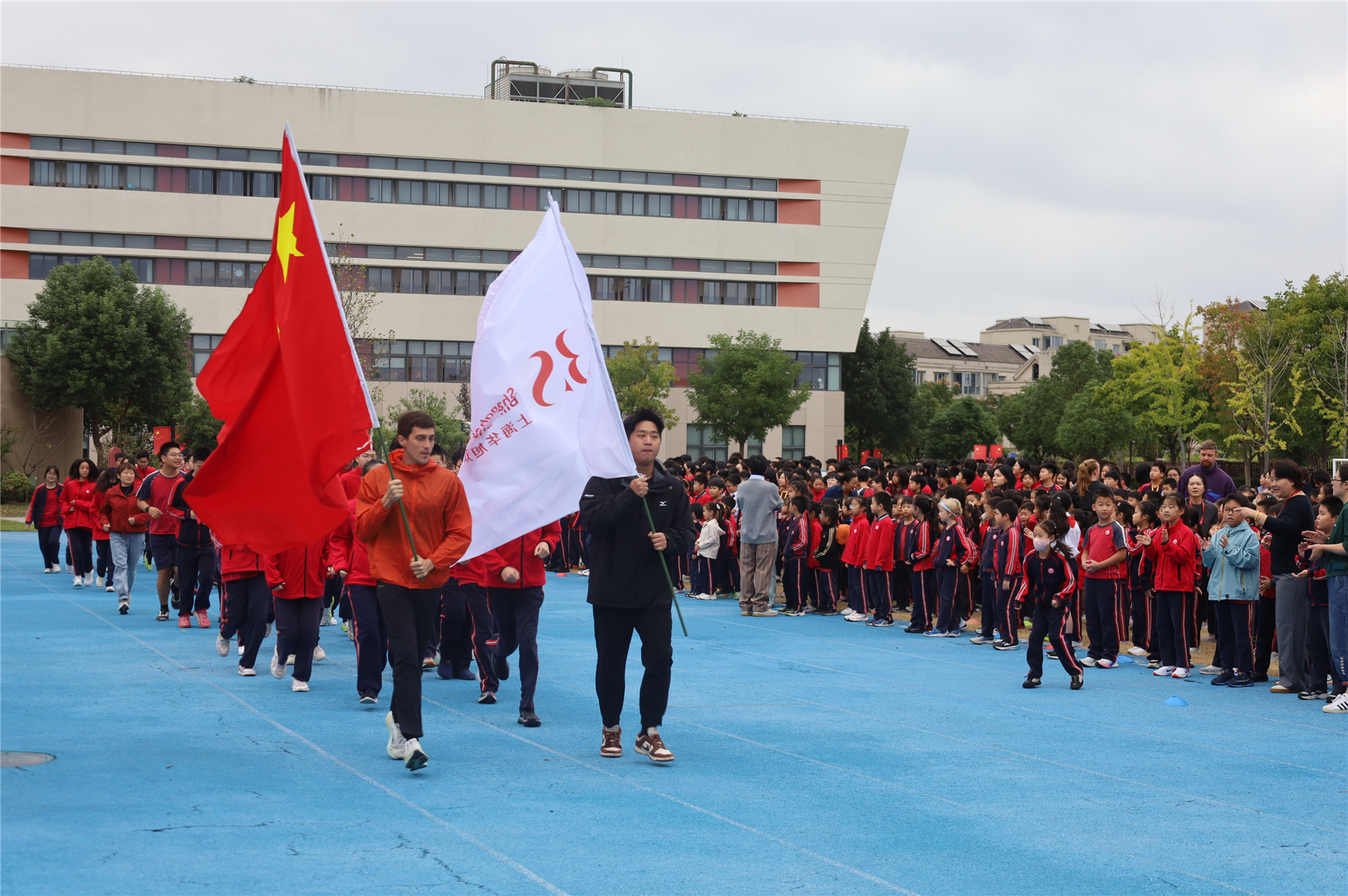 IMG_8261.jpg IMG_8261.jpg