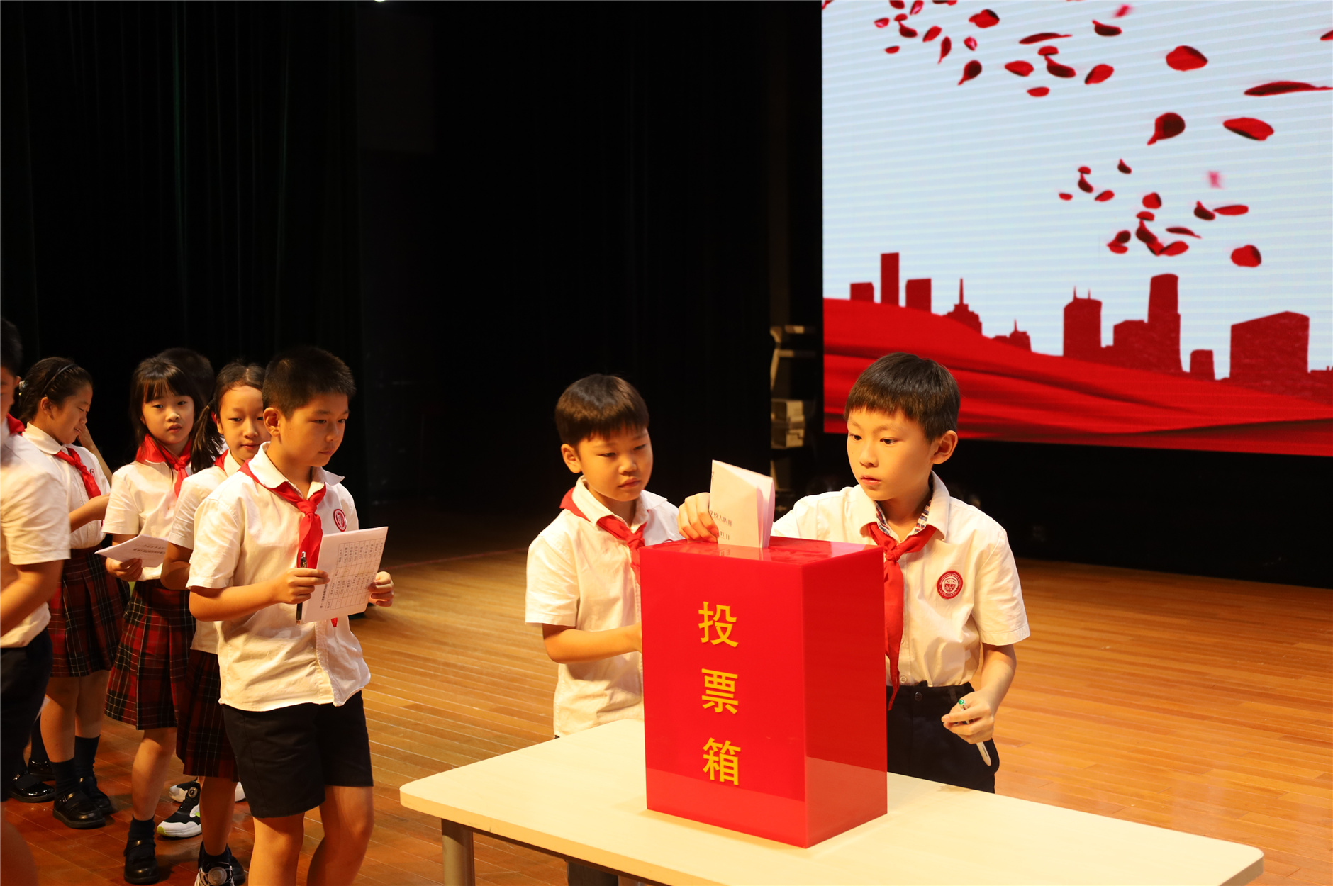 IMG_7602.jpg IMG_7602.jpg